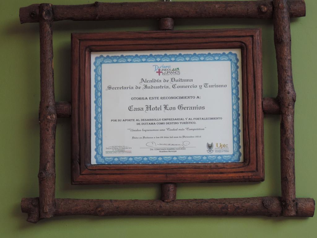 Hotel Los Geranios Duitama Zewnętrze zdjęcie