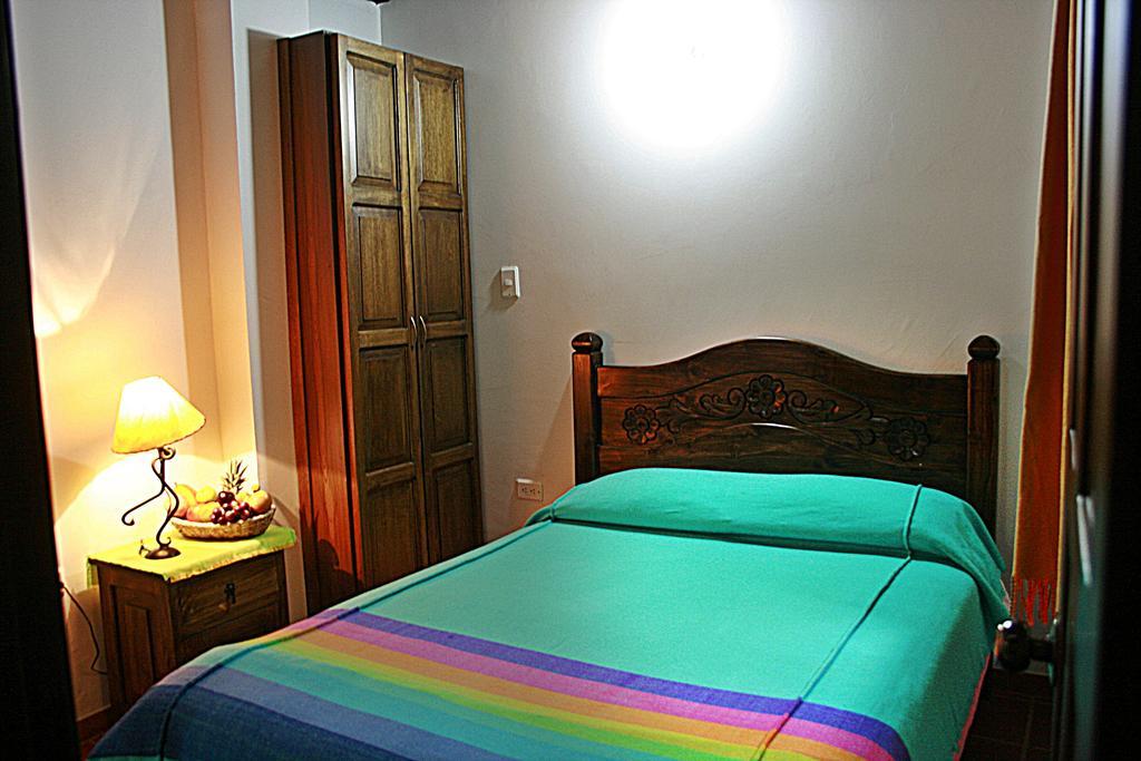 Hotel Los Geranios Duitama Pokój zdjęcie